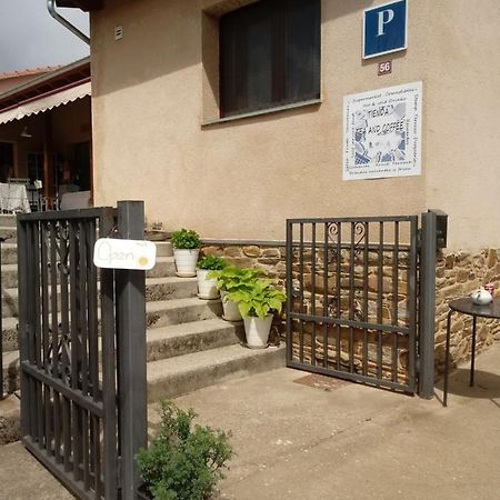 Pension Gabino  El Ganso Exterior foto